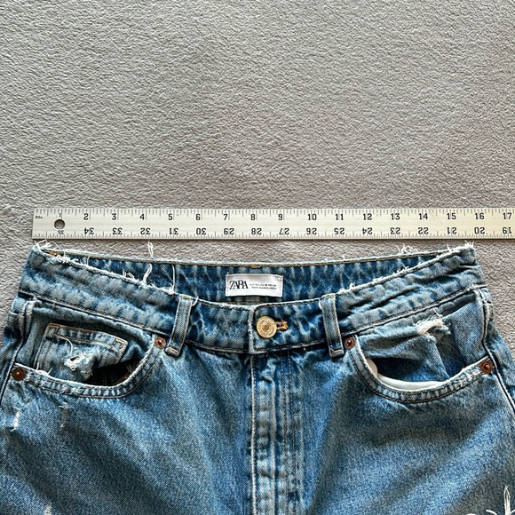 Zara | Women’s Straight Leg Distressed Denim Jeans - Size 10 Ripped Casual - Picture 5 of 9